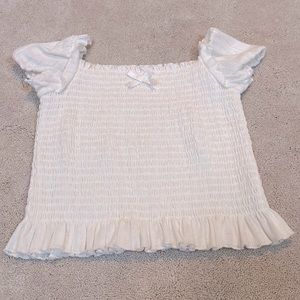 Cute white blouse with, white lace